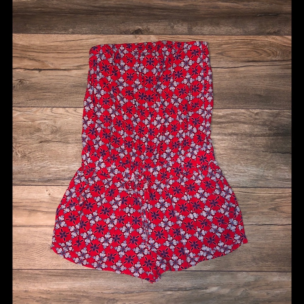 Strapless romper